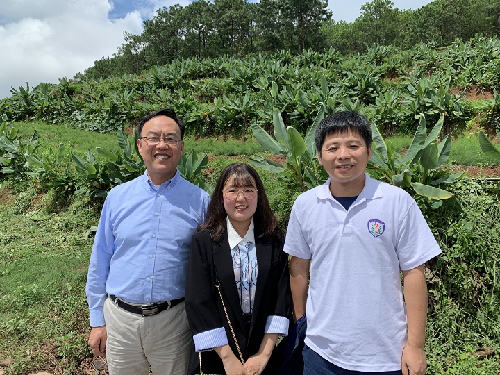 1598246587346079243.jpg 3.jpg